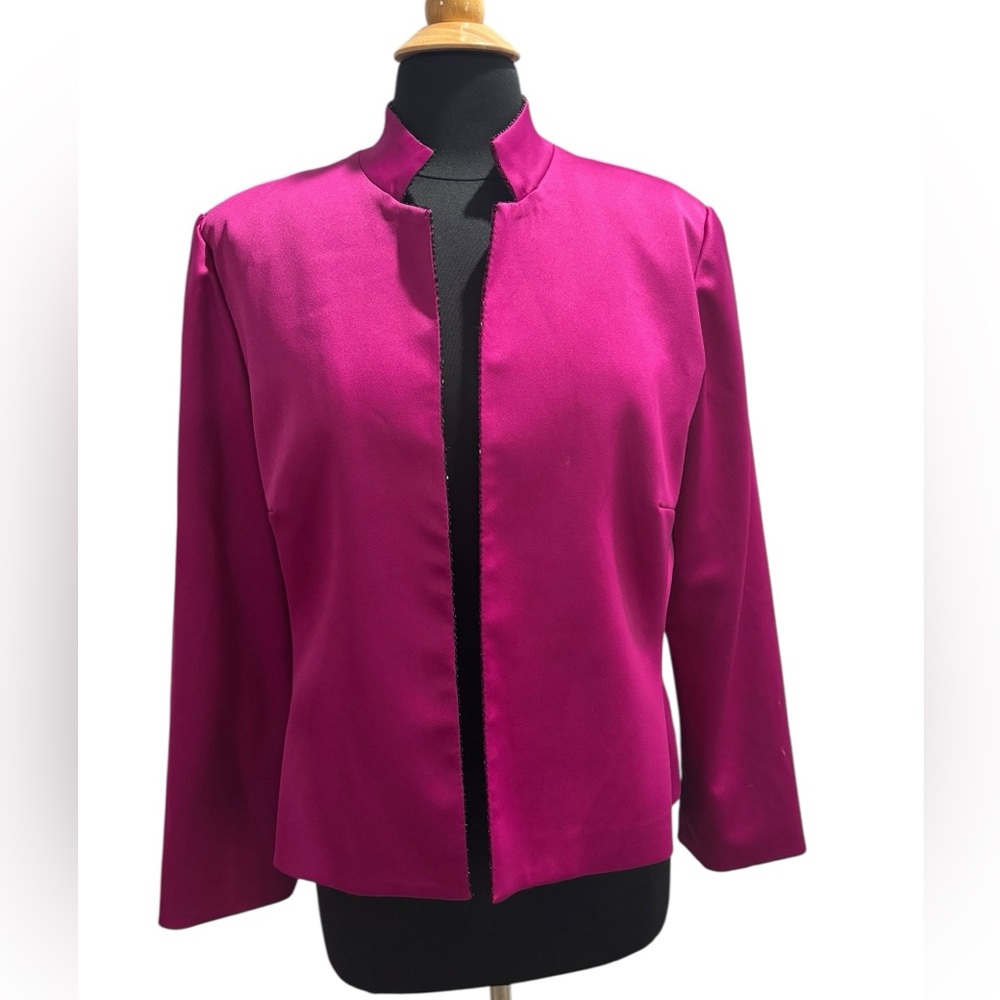 Sandra Darren Women’s Plus Size Fuchsia Satin Jacket-size 16